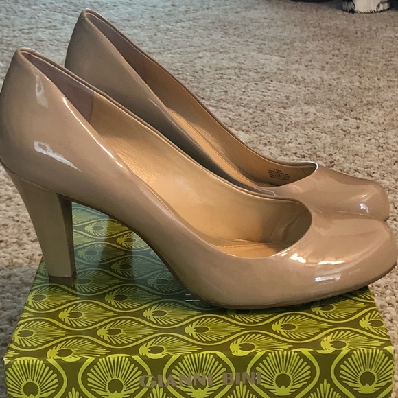 Gianni Bini scarpe Nwt Michele Sierra Tan Pump 75 M Poshmark Gianni Bini scarpe Nwt Michele Michele Michele Sierra Tan Pump 75 M Poshmark e6d9da